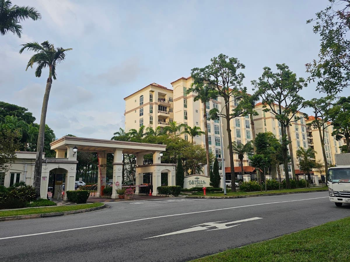 ESTELLA GARDENS, photo 1 of 3