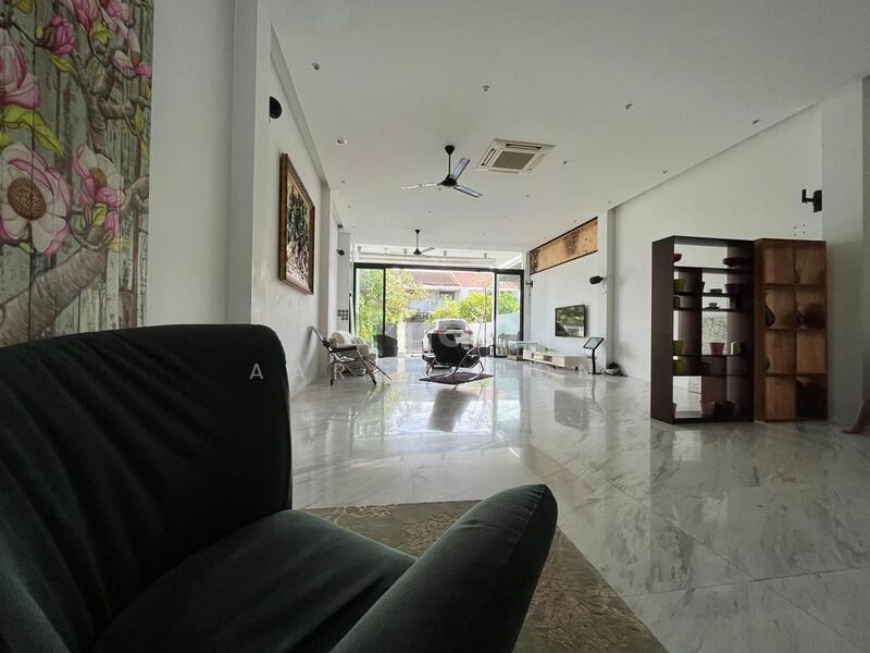 Jalan Gumilang, Dairy Farm / Bukit Panjang / Choa Chu Kang
