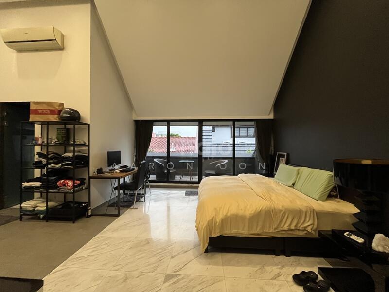 Jalan Gumilang, Dairy Farm / Bukit Panjang / Choa Chu Kang — photo 4