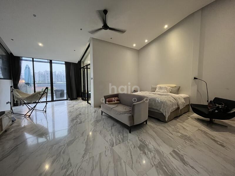 Jalan Gumilang, Dairy Farm / Bukit Panjang / Choa Chu Kang — photo 2